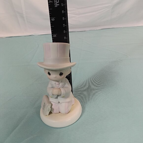 E2- 16 Precious Moments God Bless the USA - Picture 6 of 6